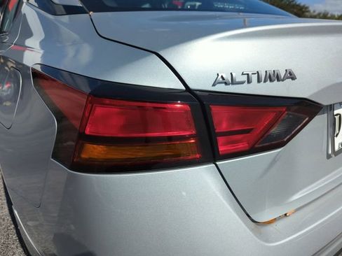 New 2025 Nissan Altima 2.5 SR w/ SR Premium Package image 14