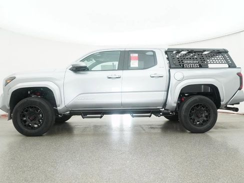 New 2025 Toyota Tacoma SR5 image 22