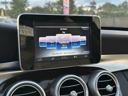 Used 2018 Mercedes-Benz C 300 4MATIC Sedan image 25