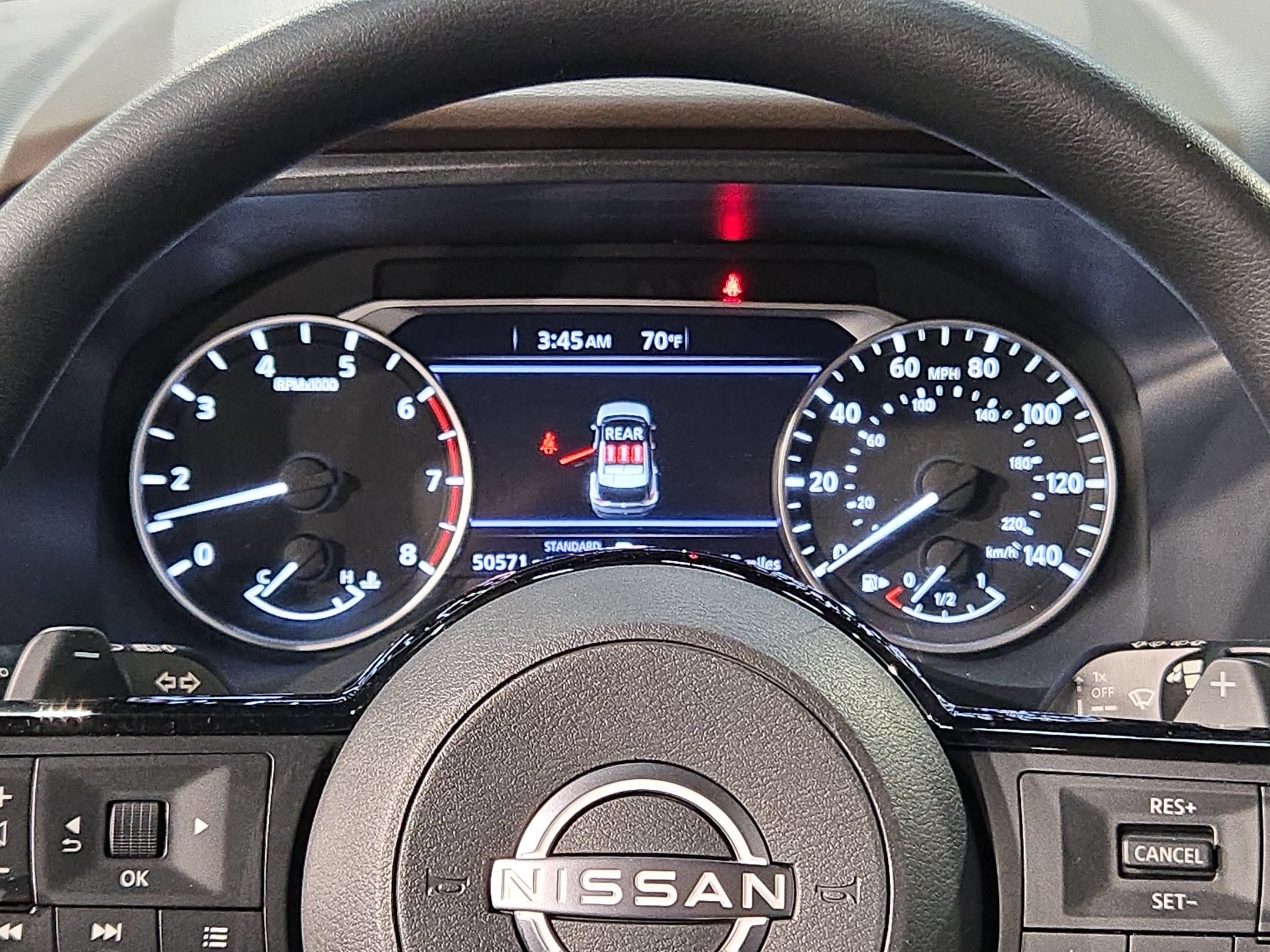 Used 2023 Nissan Rogue SV FWD image 15