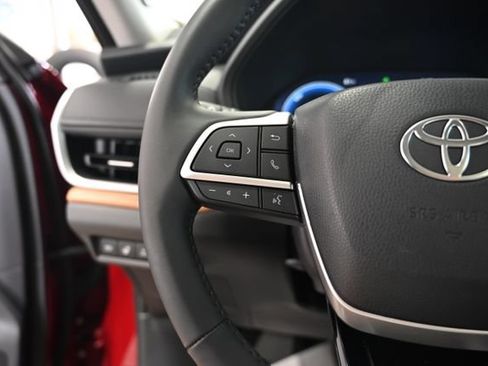 Certified 2026 Toyota Grand Highlander AWD Hybrid image 24