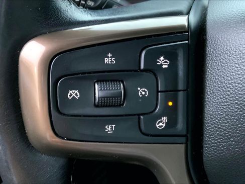 Certified 2022 Chevrolet Silverado 1500 High Country w/ Safety Package II image 22