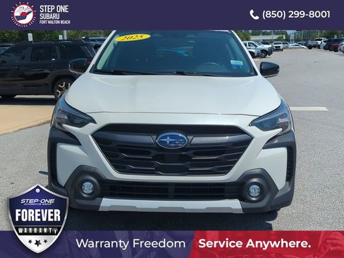Used 2025 Subaru Outback Limited AWD/4WD image 10