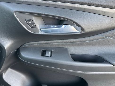 New 2025 Buick Envista Sport Touring w/ Convenience I Package image 19
