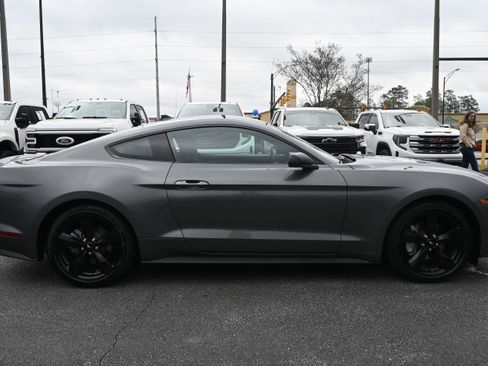 Used 2022 Ford Mustang Coupe w/ Equipment Group 101A image 15