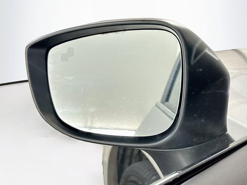 Used 2025 MAZDA CX-5 AWD 2.5 S w/ Preferred Package image 16