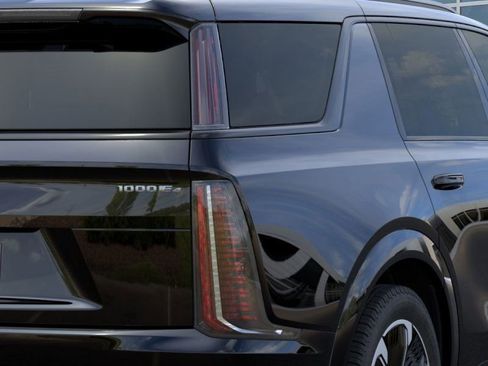 New 2026 Cadillac Escalade IQL Sport 2 AWD/4WD image 11