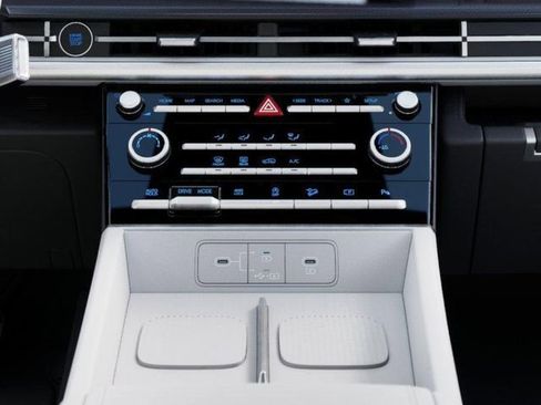 New 2026 Hyundai Santa Fe SE image 16