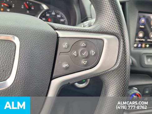 Used 2022 GMC Terrain SLE w/ Driver Convenience Package image 28