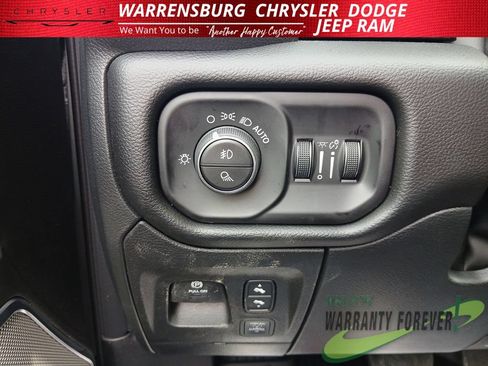 New 2026 RAM 1500 Laramie AWD/4WD image 34