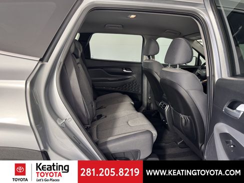 Used 2023 Hyundai Santa Fe SEL FWD image 18
