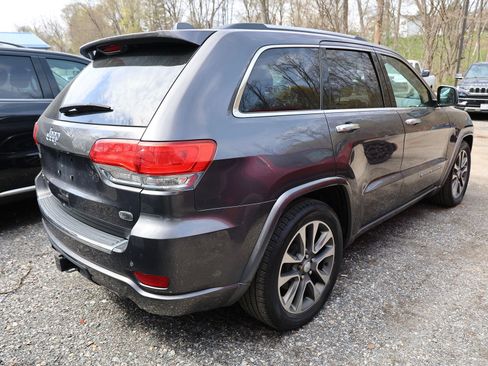 Used 2017 Jeep Grand Cherokee Overland image 5