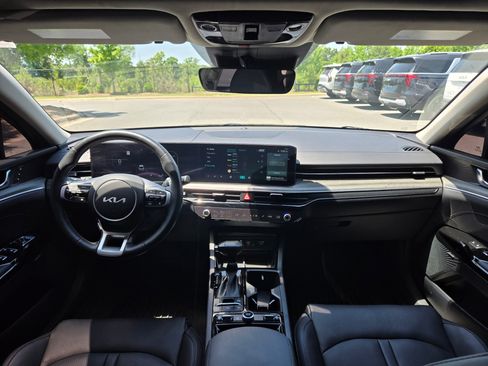 Used 2025 Kia K5 EX FWD image 10