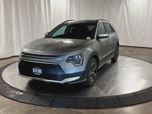 New 2026 Kia Niro LX image 4