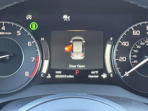 Certified 2025 Acura RDX w/ Technology Package image 29