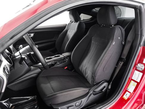 Used 2020 Ford Mustang GT w/ Ford Safe & Smart Package RWD image 32