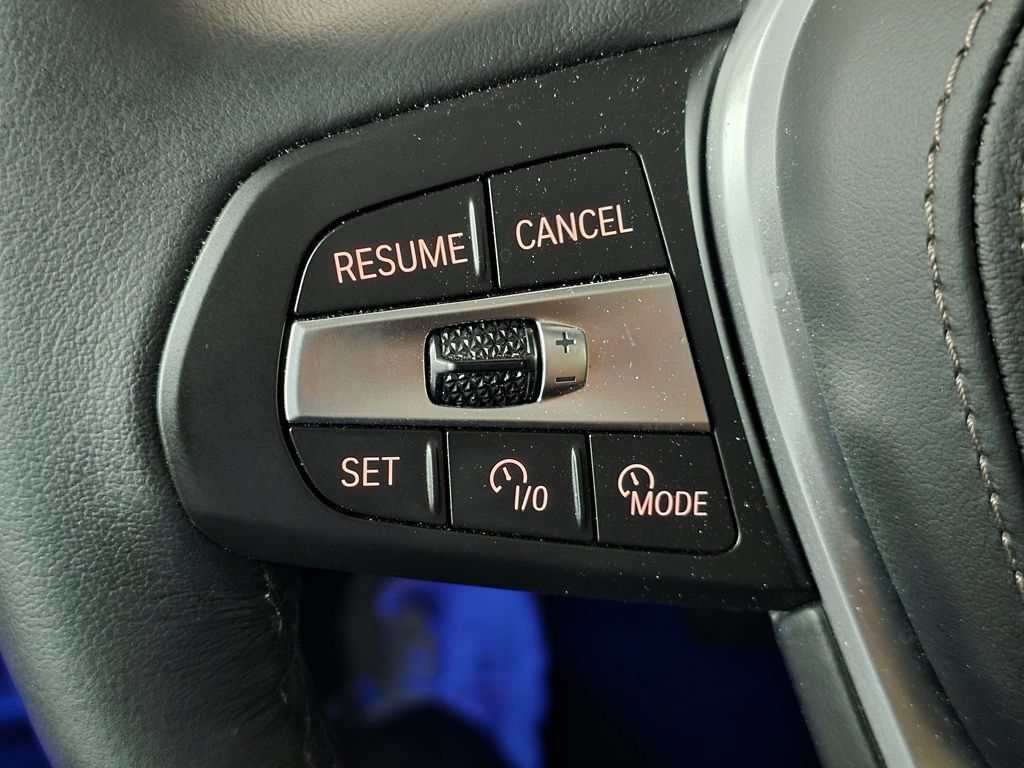 Used 2024 BMW X5 xDrive40i w/ Parking Assistance Package AWD/4WD image 30