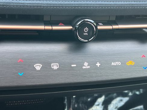 Certified 2023 Nissan Ariya image 24