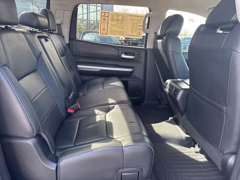 Used 2014 Toyota Tundra Limited w/ Limited Premium Package image 45