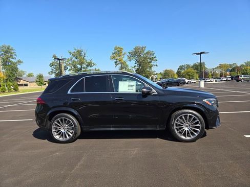 New 2025 Mercedes-Benz GLE 350 4MATIC image 2