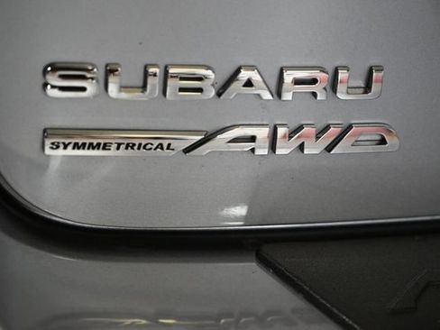 Used 2024 Subaru Crosstrek 2.0i Premium AWD/4WD image 12