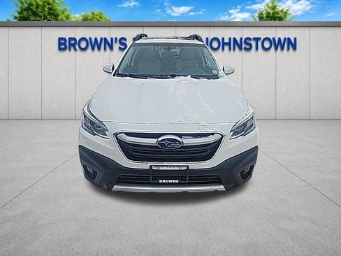 Used 2020 Subaru Outback Limited AWD/4WD image 3