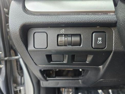 Used 2014 Subaru Crosstrek 2.0i Premium w/ Moonroof Package image 14