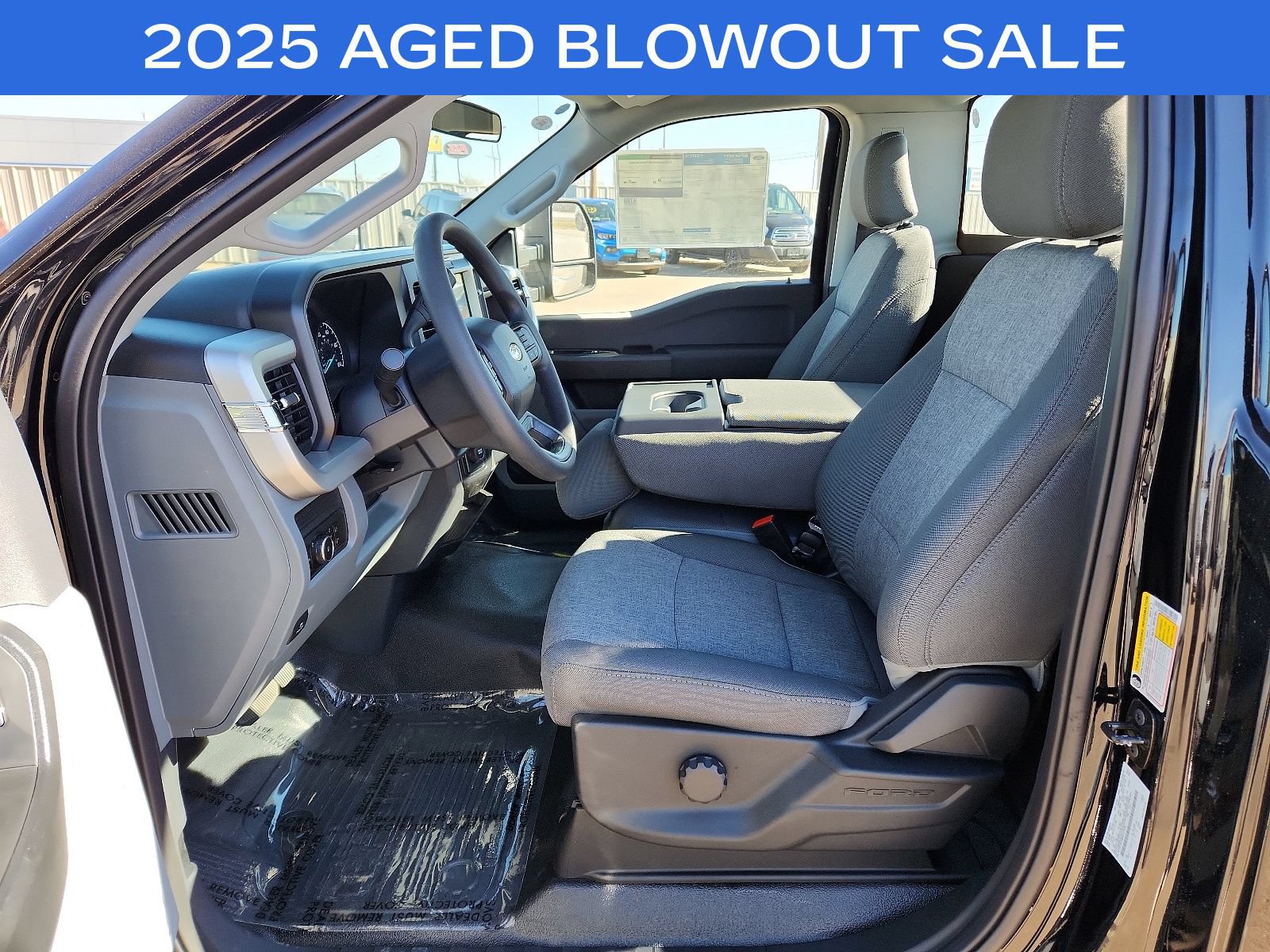 New 2025 Ford F250 XL w/ 360-Degree Camera Package RWD image 8