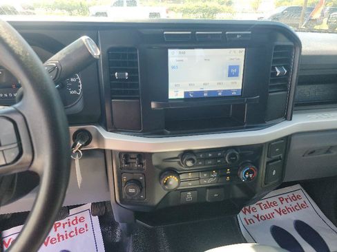 Used 2024 Ford F250 XL AWD/4WD image 14