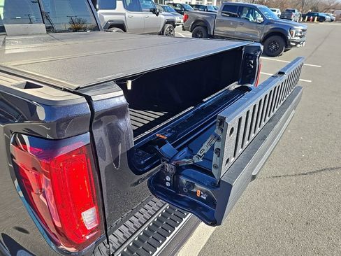 Used 2025 GMC Sierra 1500 Denali Ultimate image 64