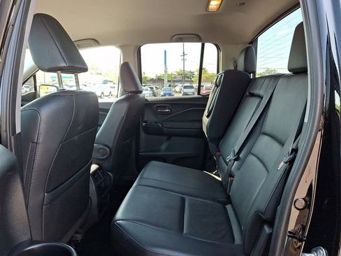 Used 2017 Honda Ridgeline RTL image 10