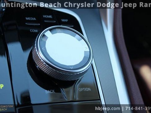 Used 2022 BMW X6 xDrive40i w/ Executive Package image 33