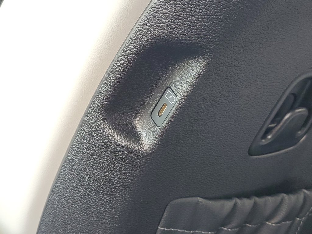 Used 2023 Kia Telluride S w/ S Sunroof Package AWD/4WD image 16