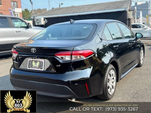 Used 2026 Toyota Corolla LE FWD image 6