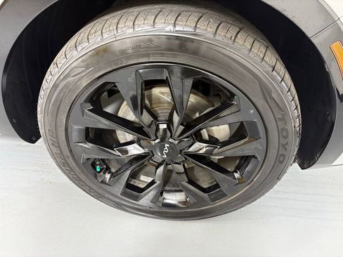 Used 2022 Kia Sorento SX image 10