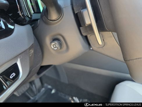 New 2026 Lexus RX 350 image 16