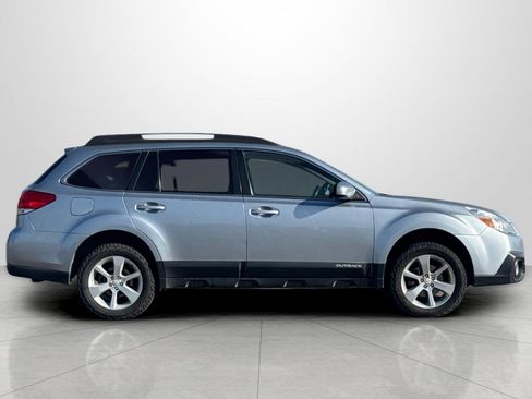 Used 2013 Subaru Outback 2.5i Premium w/ All-Weather Pkg image 3