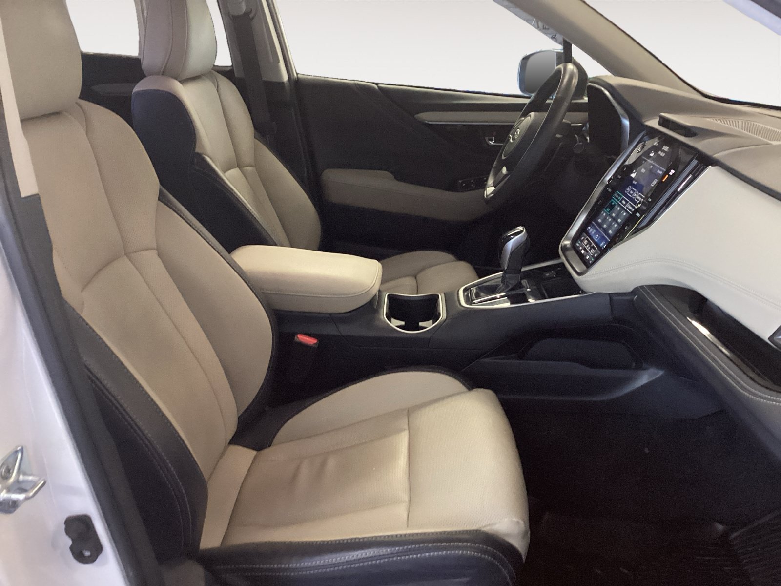 Used 2024 Subaru Outback Limited XT AWD/4WD image 15