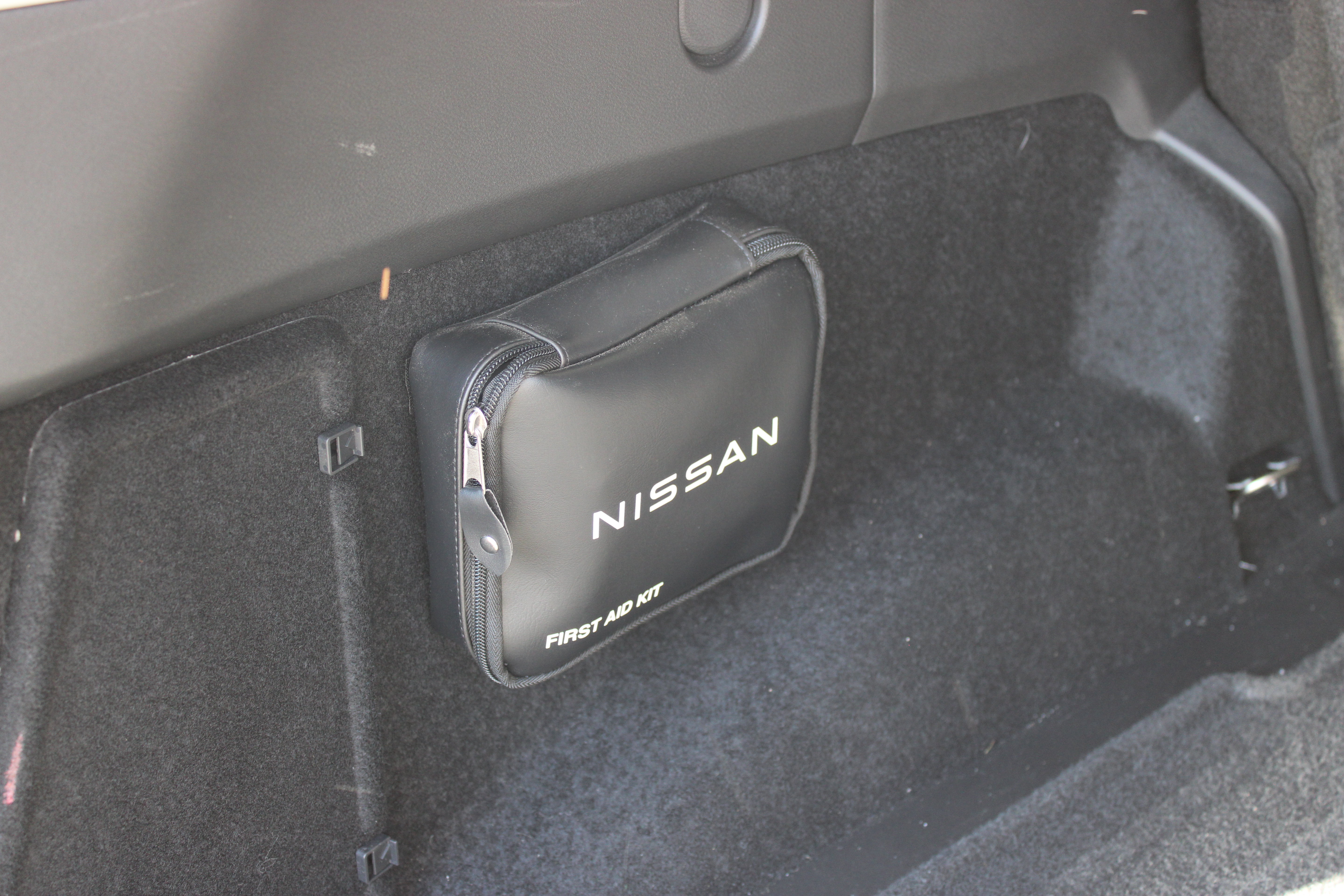 Certified 2025 Nissan Rogue SV AWD/4WD image 6