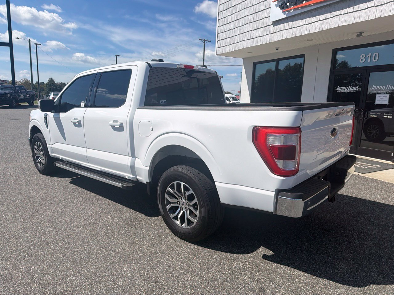 Used 2022 Ford F150 Lariat w/ Equipment Group 501A Mid AWD/4WD image 5