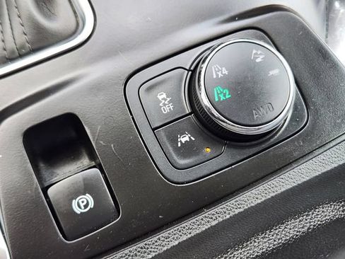 Certified 2021 Chevrolet Traverse High Country w/ LPO, Floor Liner Package AWD/4WD image 22