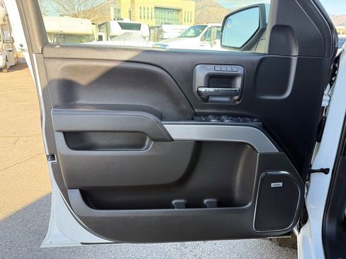 Used 2017 Chevrolet Silverado 1500 LTZ Z71 w/ LTZ Plus Package image 12