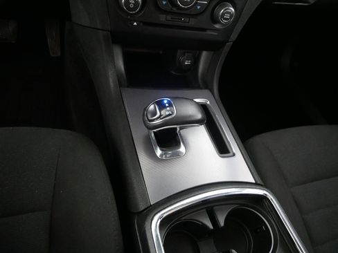 Used 2013 Dodge Charger SXT image 24