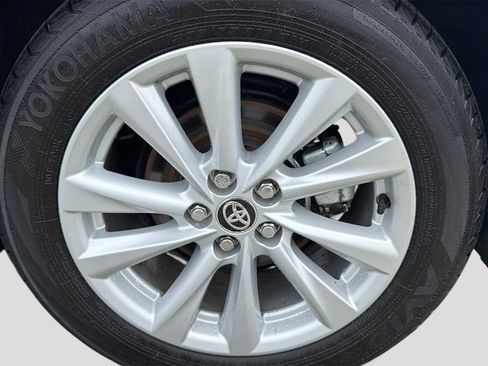 Used 2023 Toyota Corolla SE FWD image 14