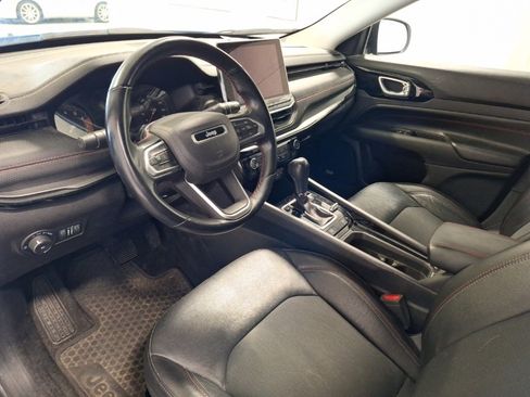 Used 2022 Jeep Compass Trailhawk w/ Sun and Sound Group image 2