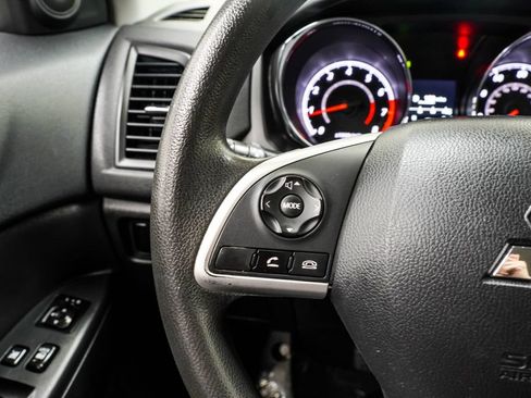 Used 2024 Mitsubishi Outlander Sport ES AWD/4WD image 35