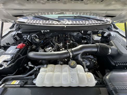 Used 2024 Ford Expedition Limited AWD/4WD image 27