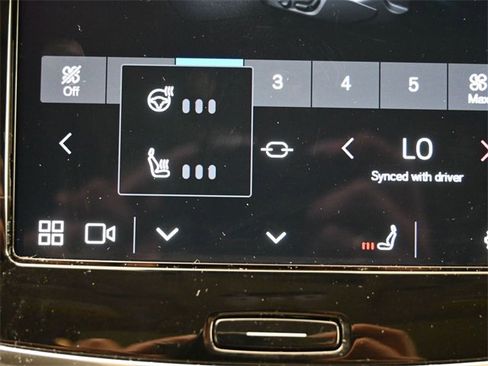 Used 2023 Volvo XC90 B6 Plus w/ Protection Package Premier image 18