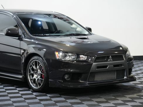 Used 2010 Mitsubishi Lancer Evolution MR image 9