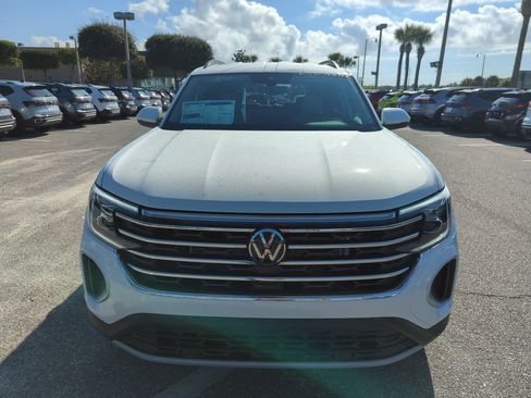 New 2026 Volkswagen Atlas SE image 11